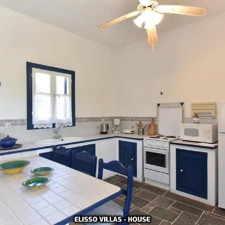 Elisso Apartment *