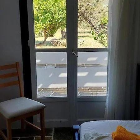 Elisso Apartment *