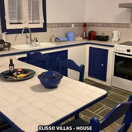 Elisso Apartment